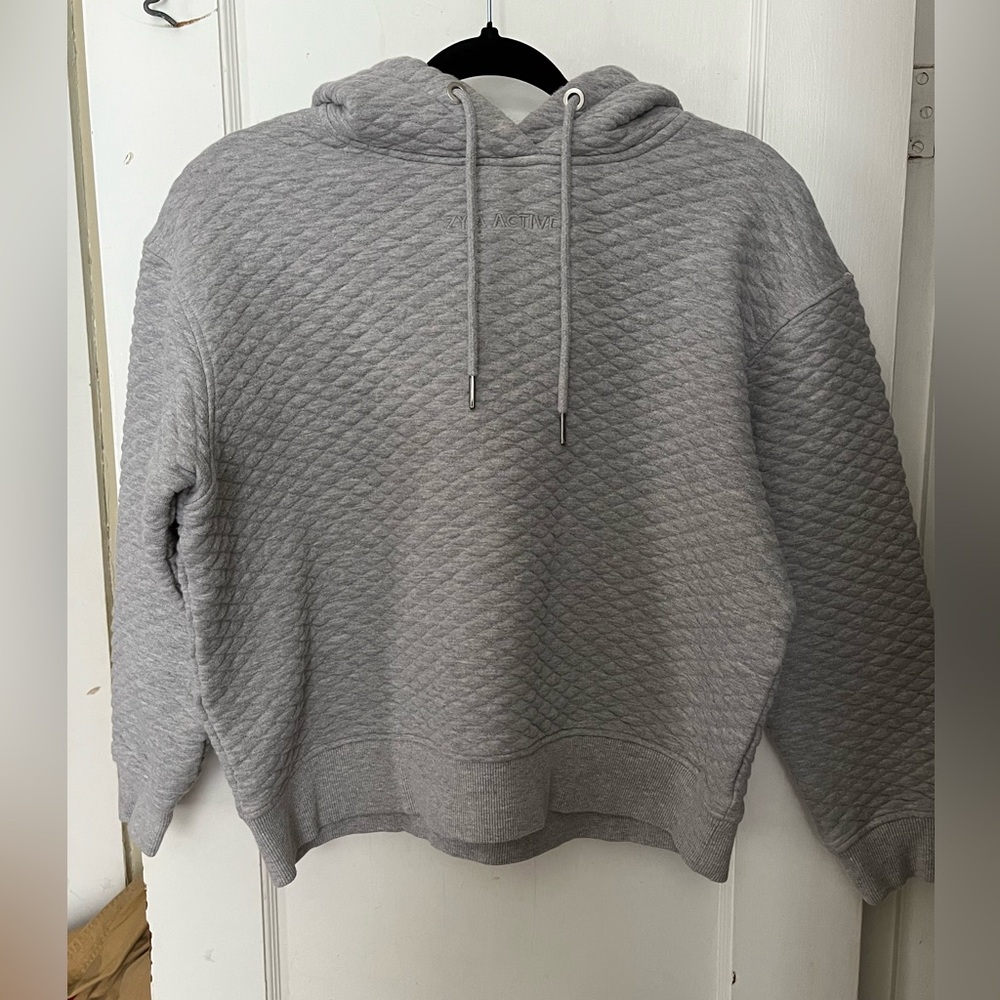 Active USA Gray Quilted Women's Sweater